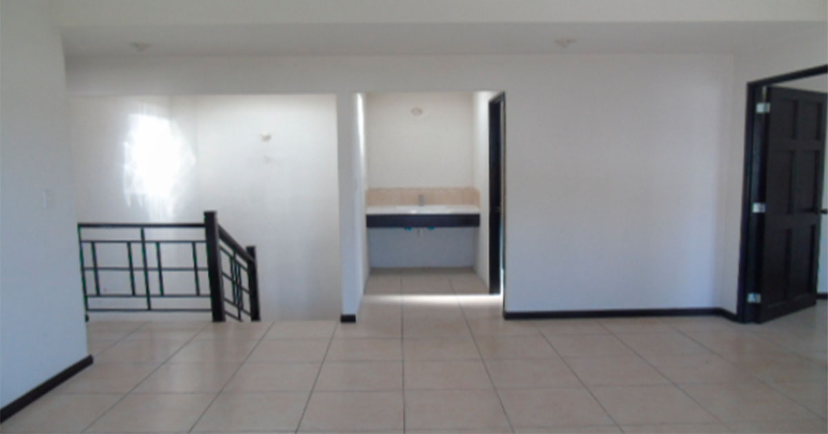 Venta de Casa o Casas, Terrenos, Propiedades, Apartamentos, Inmuebles en Guatemala, zona 11, zona 7, zona 2, zona 18, zona 16, Mixco, Carretera Al Salvador, Fraijanes, Santa Catarina Pinula, Antigua Guatemala, Villa Nueva, Villa Canales, San Miguel Petapa - Venta o Alquiler de Casas En Guatemala